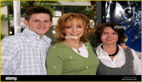 Exploring Reba McEntire's Family: Does Reba Have Grandkids?
